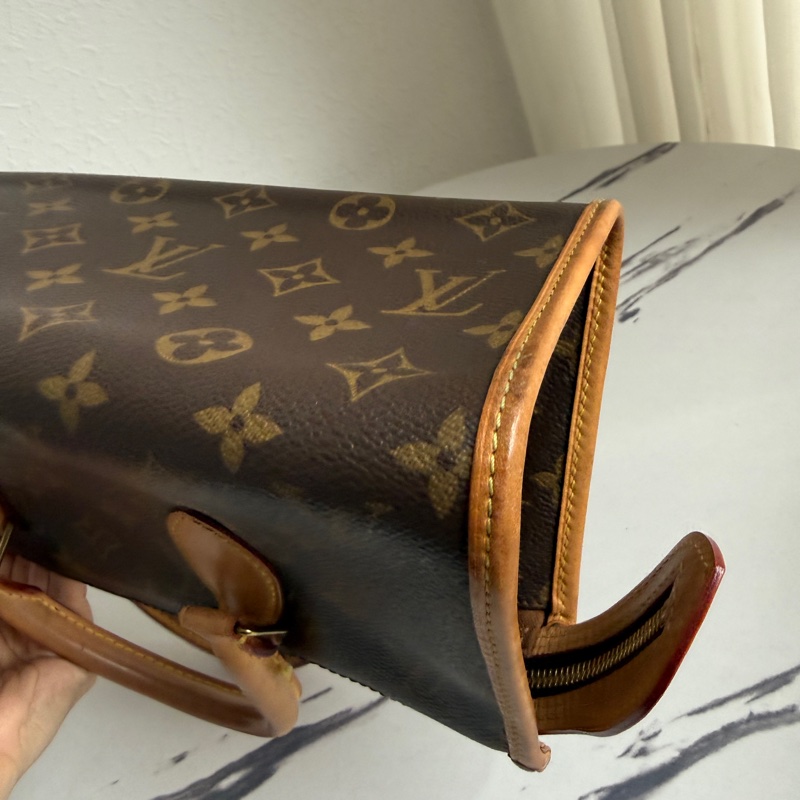 lv 手提包 老花 很可愛-9