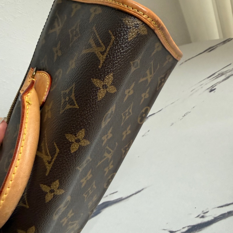 lv 手提包 老花 很可愛-13