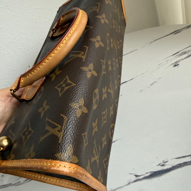 lv 手提包 老花 很可愛-14