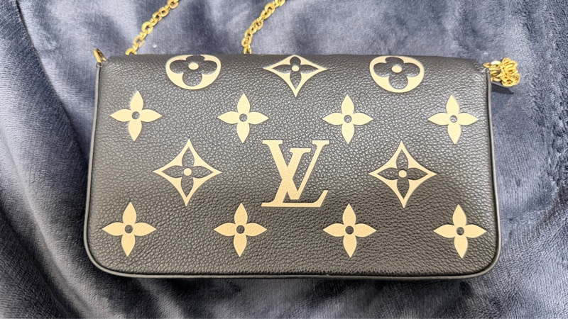 LOUIS VUITTON三合一信封包（黑）2022無晶片-2