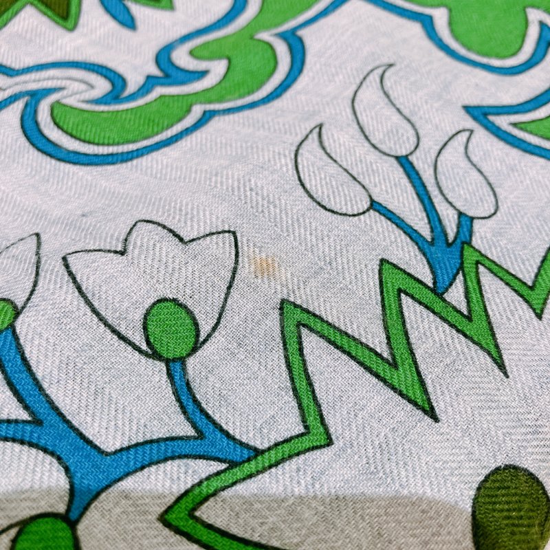 TK1930  愛馬仕 披肩 Carle Paisley From Paisley 140 x 140cm Scarf Gris Chine / Vert / Rouge-5