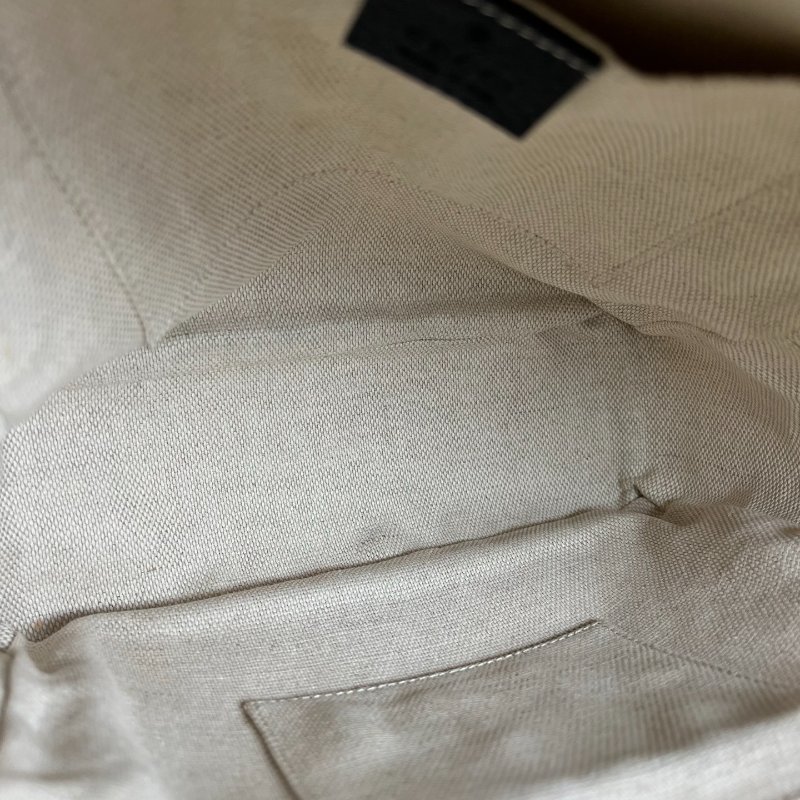 GUCCI 431570 黑皮革SOHO銀鍊後背包-5