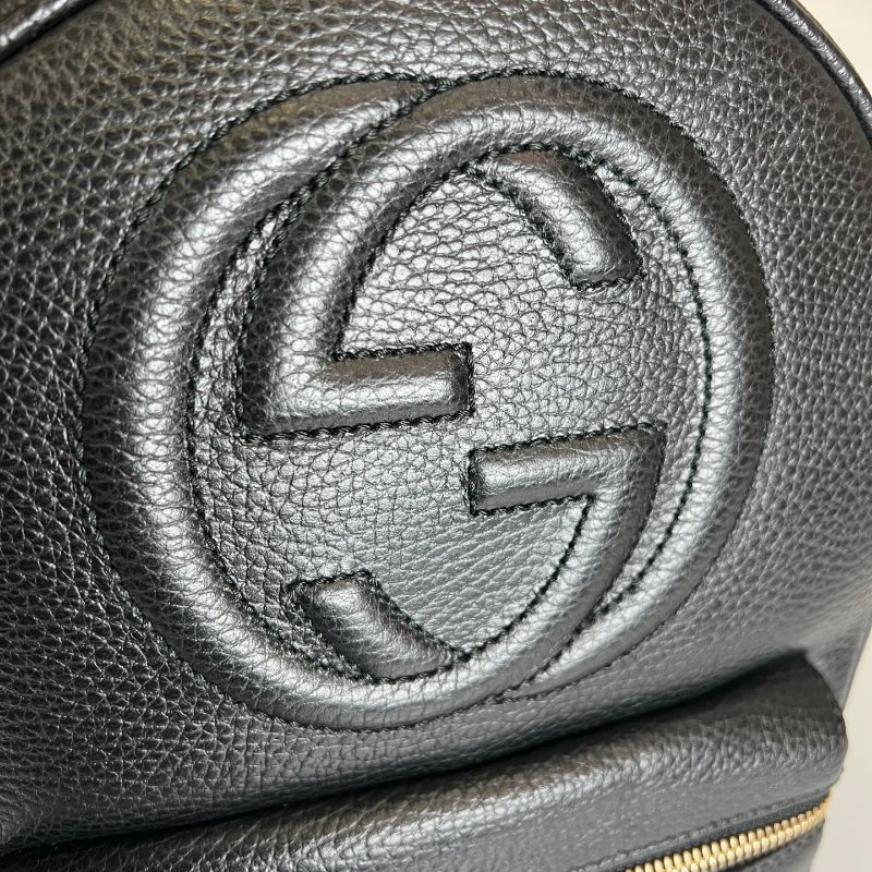 GUCCI 431570 黑皮革SOHO銀鍊後背包-6