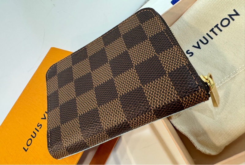 LV 專櫃正品N40721 拉鏈零錢包 經典格紋 限量款式 全新品-3