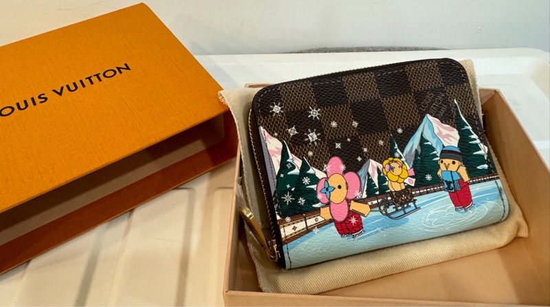 LV 專櫃正品N40721 拉鏈零錢包 經典格紋 限量款式 全新品-6