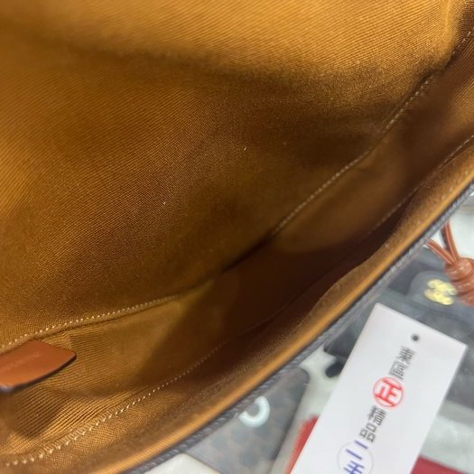 東區正精品㊣CELINE TRIANGLE BAG XF195902BZK 近全新老花凱旋門三角型斜背包 RZ4122-2