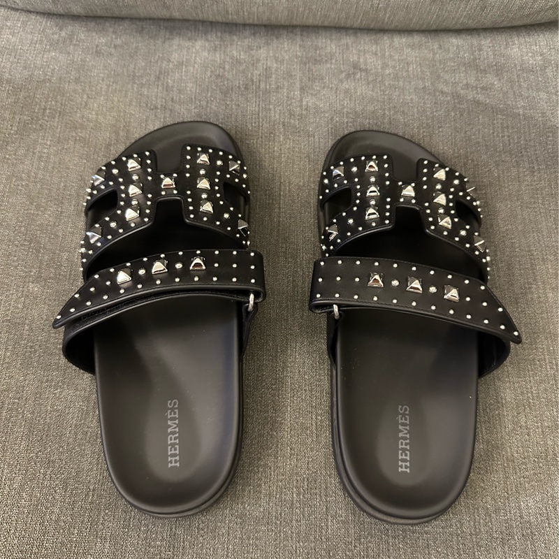 Hermès Chypre 涼鞋很多鉚釘款-1