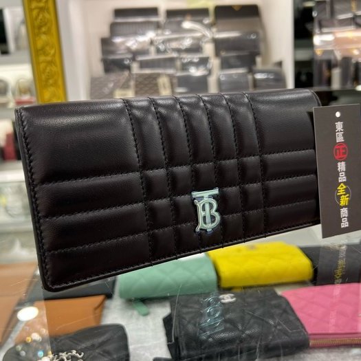 東區正精品㊣BURBERRY 80623391 全新黑色皮革車線 TB 金釦釦子長夾 RZ3945-7