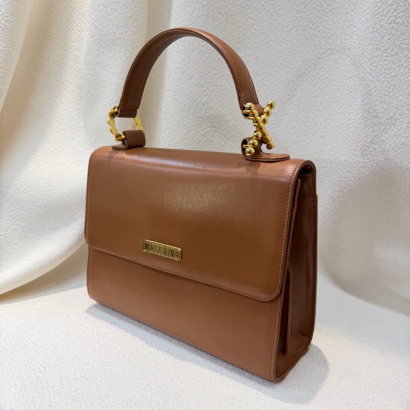 Moschino XO金屬釦棕色手提包 I889-1