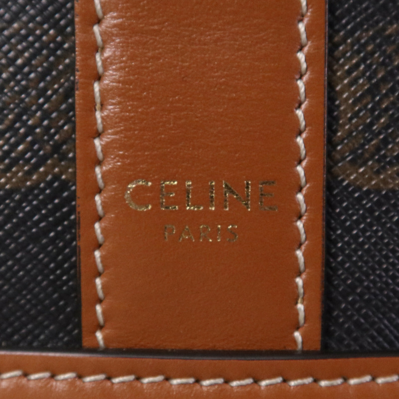 CELINE 塗層帆布Triomphe Bucket Medium金扣肩背袋-5