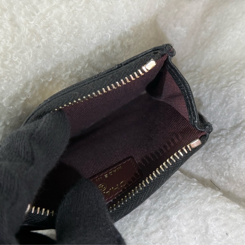 Chanel黑金荔枝ㄇ型卡夾零錢包-7
