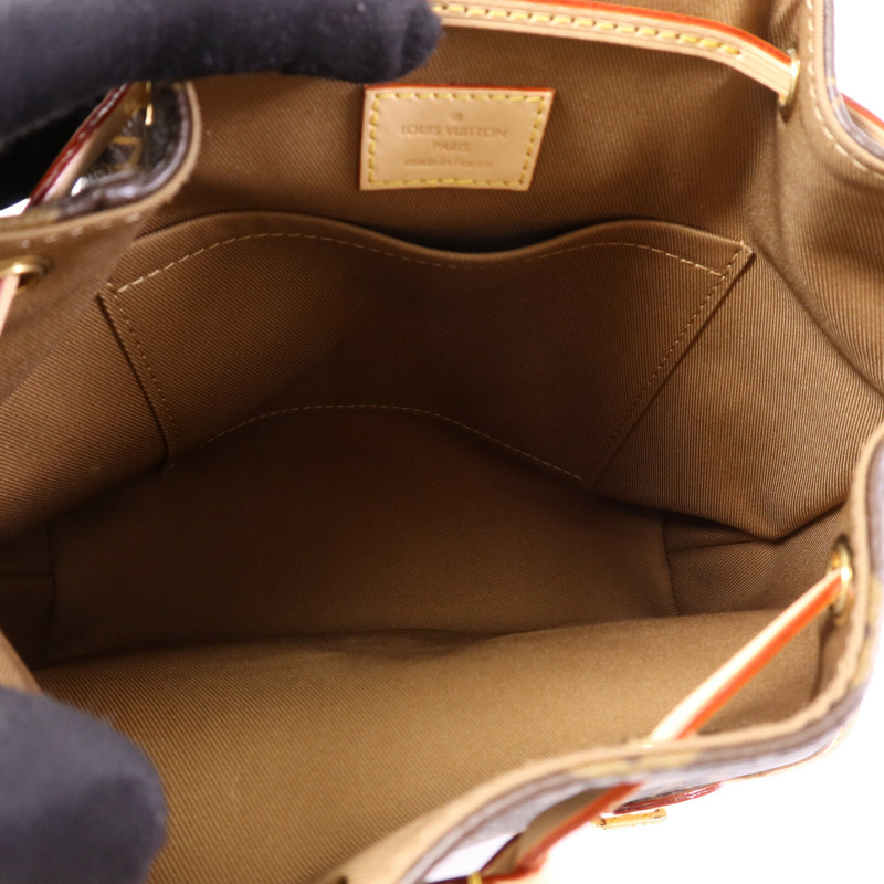 LOUIS VUITTON Monogram Excursion PM金扣背包-4