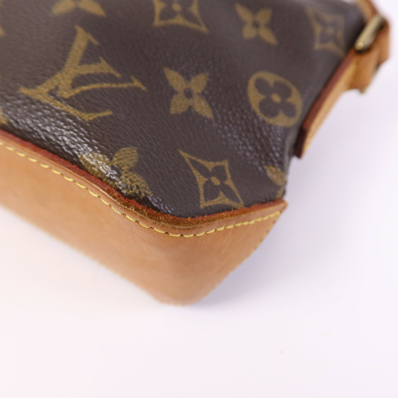 LOUIS VUITTON Monogram Trotteur金扣肩背袋-11