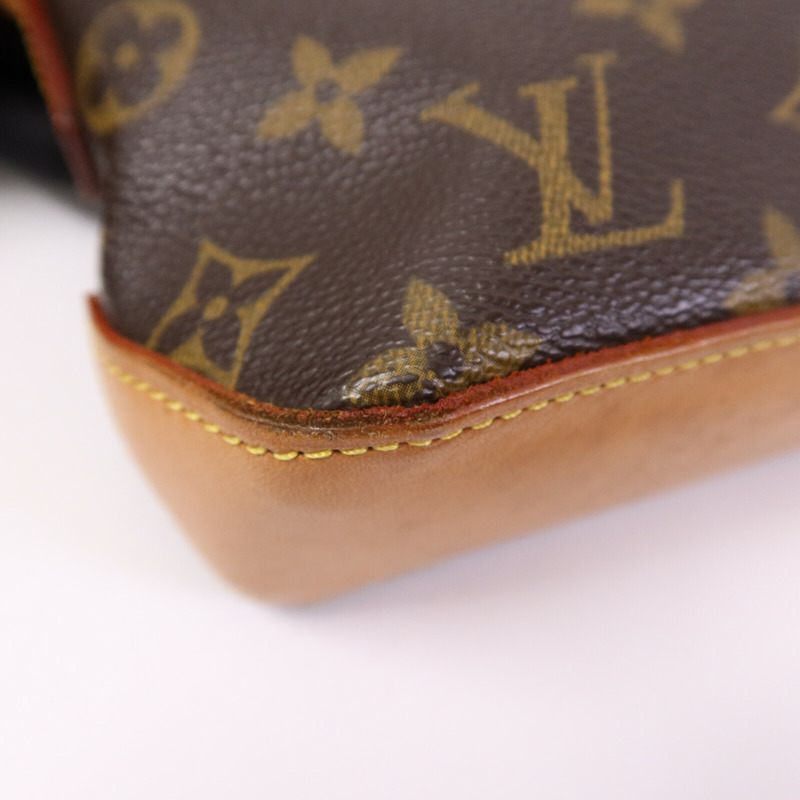 LOUIS VUITTON Monogram Trotteur金扣肩背袋-12