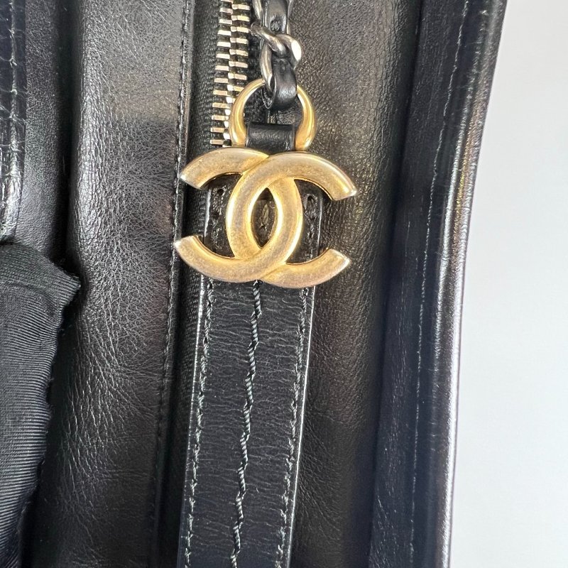 CHANEL 流浪包提把LOGO款 小號黑 AS0865/29開-10