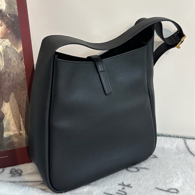 【全🆕】YSL hobo small LE5A7 黑金色 Logo粒面牛皮 Hobo 小號 small Black單肩包 手提包-2