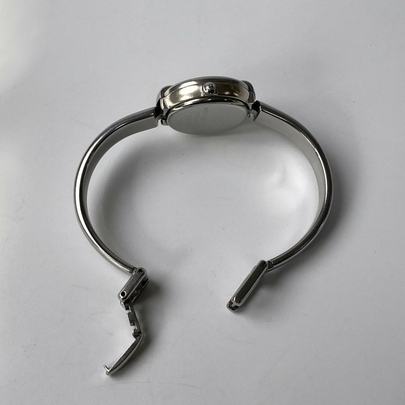 Gucci 女士 1400L SS QZ 銀色錶盤-6