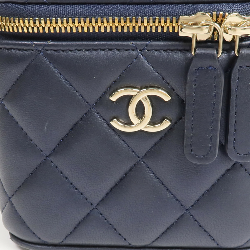 CHANEL 羊皮皮革Mini Top Handle Vanity Case金扣鏈帶肩背袋-9