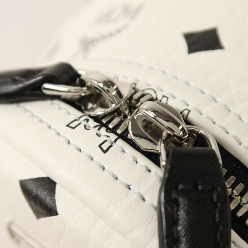 MCM 塗屠帆布Backpack銀扣背包-12