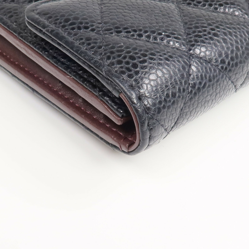 CHANEL 牛皮皮革Wallet金扣錢包-8