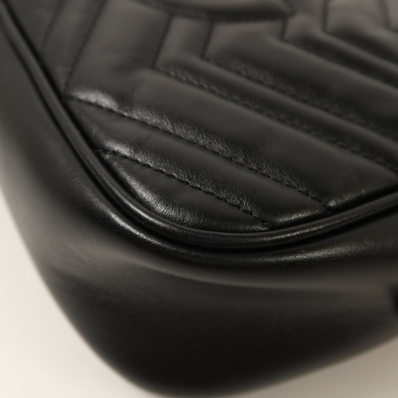 GUCCI 牛皮皮革GG Marmont金扣鏈帶肩背袋-13