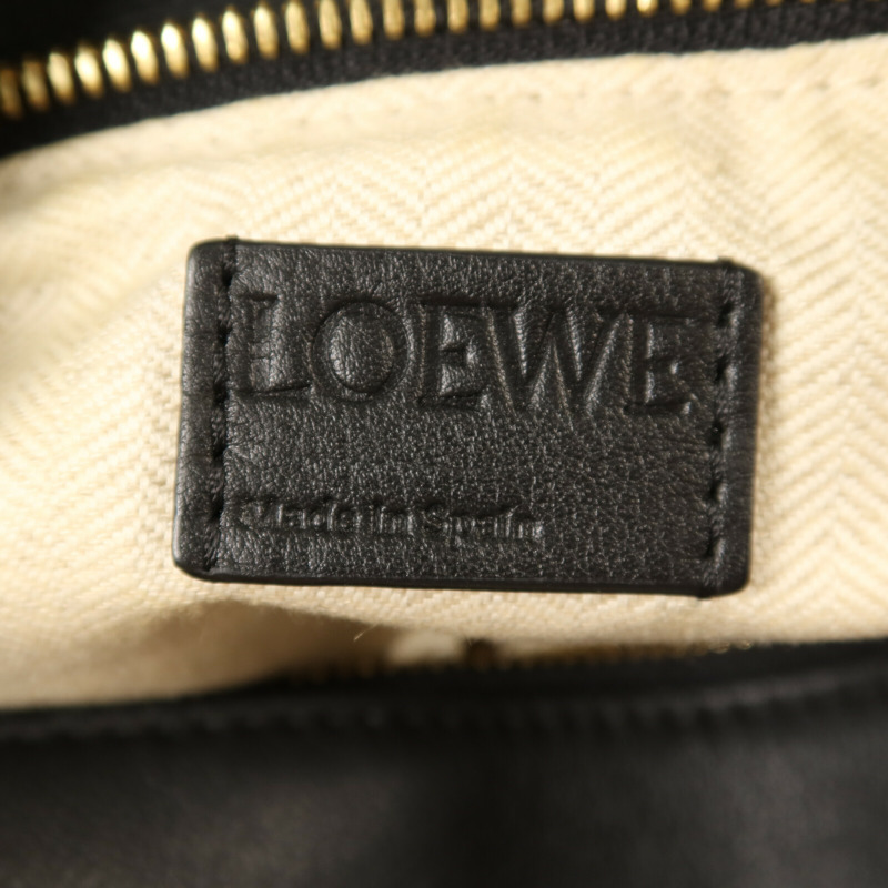 LOEWE 牛皮皮革Puzzle Small金扣手挽肩背兩用袋-5