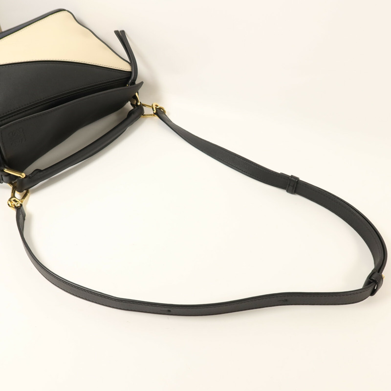 LOEWE 牛皮皮革Puzzle Small金扣手挽肩背兩用袋-7