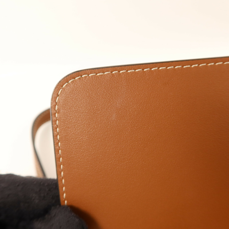 BURBERRY 牛皮皮革Tan Hampshire金扣肩背袋-17