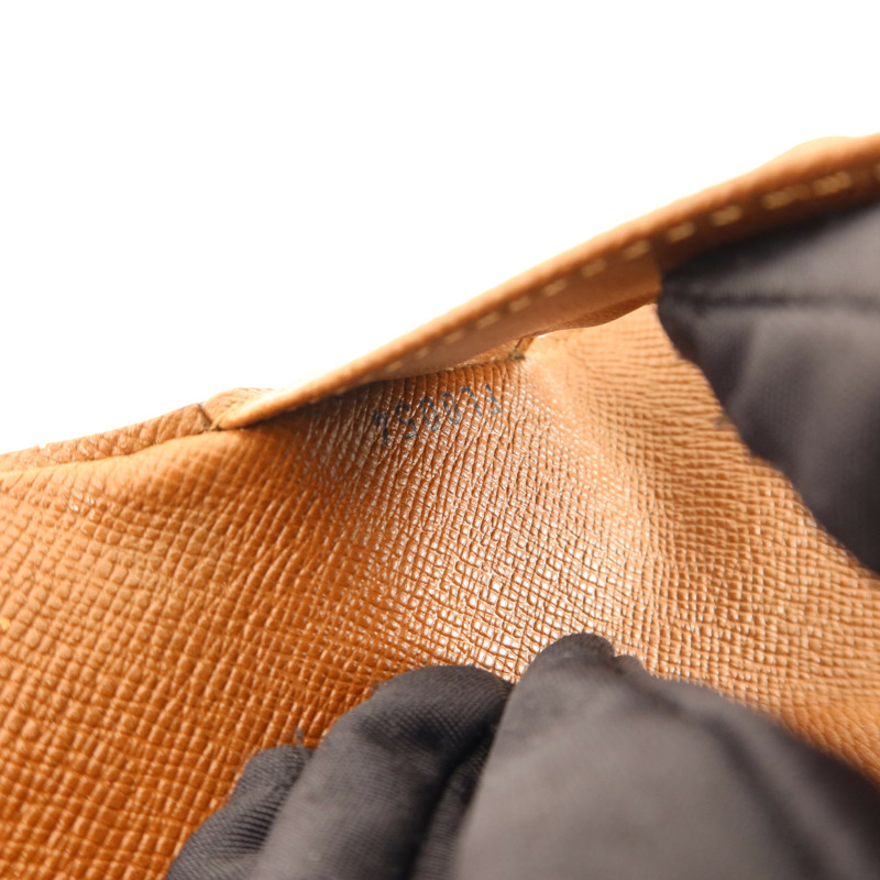 LOUIS VUITTON Monogram 4 Key Holder金扣鎖匙包-7