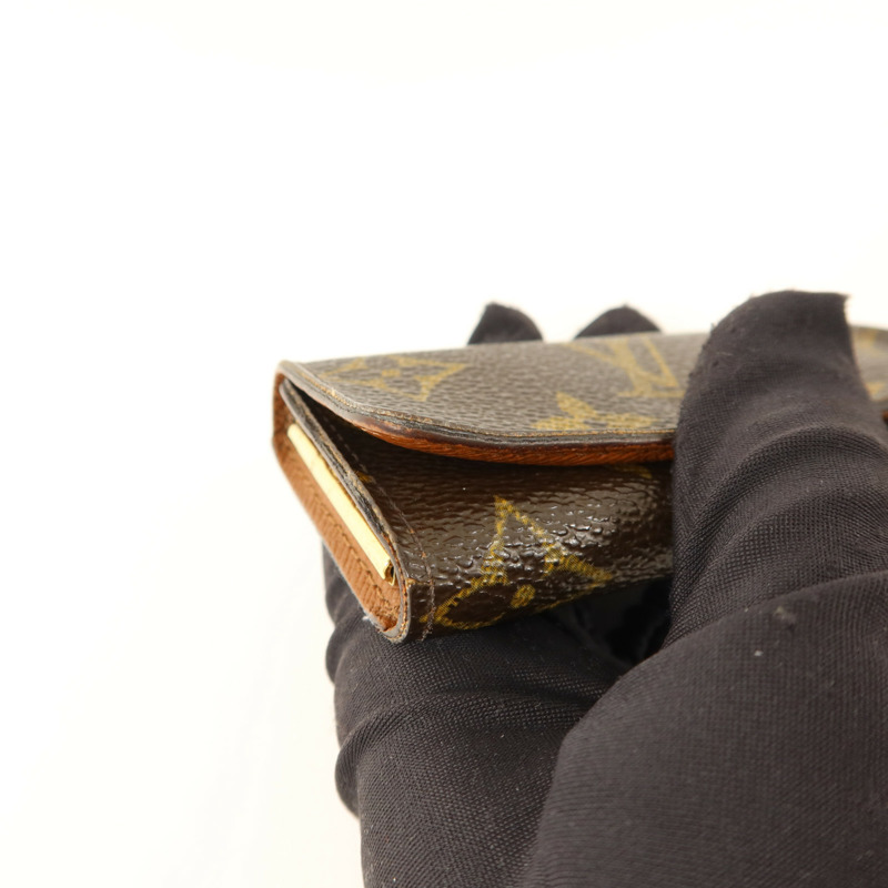 LOUIS VUITTON Monogram 4 Key Holder金扣鎖匙包-14