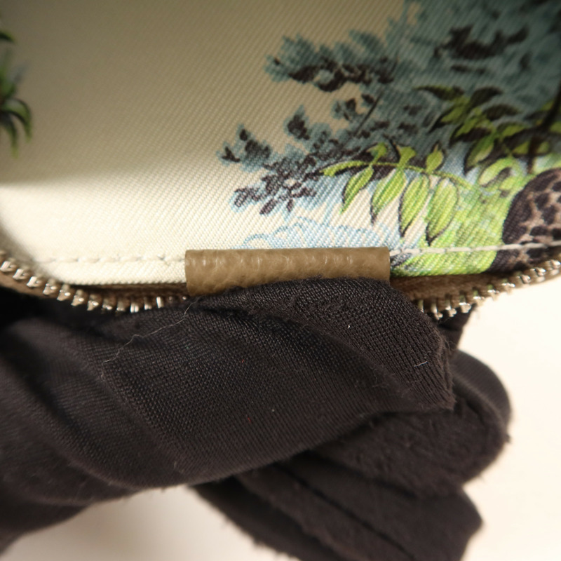 HERMES Epsom皮革Silk In Compact銀扣零錢包Etoupe-6