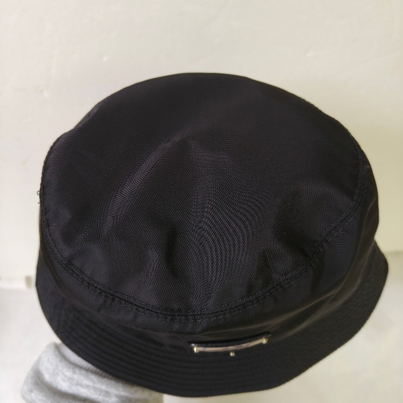 🫅女神購物節狂降（原$14800）‼️只到3/15⏰【9成新】㊣✨PRADA✨普拉達 黑色 輕量 帆布 男女同款 漁夫帽 桶帽/二手精品/保證正品🌳二手樹屋🌳-6