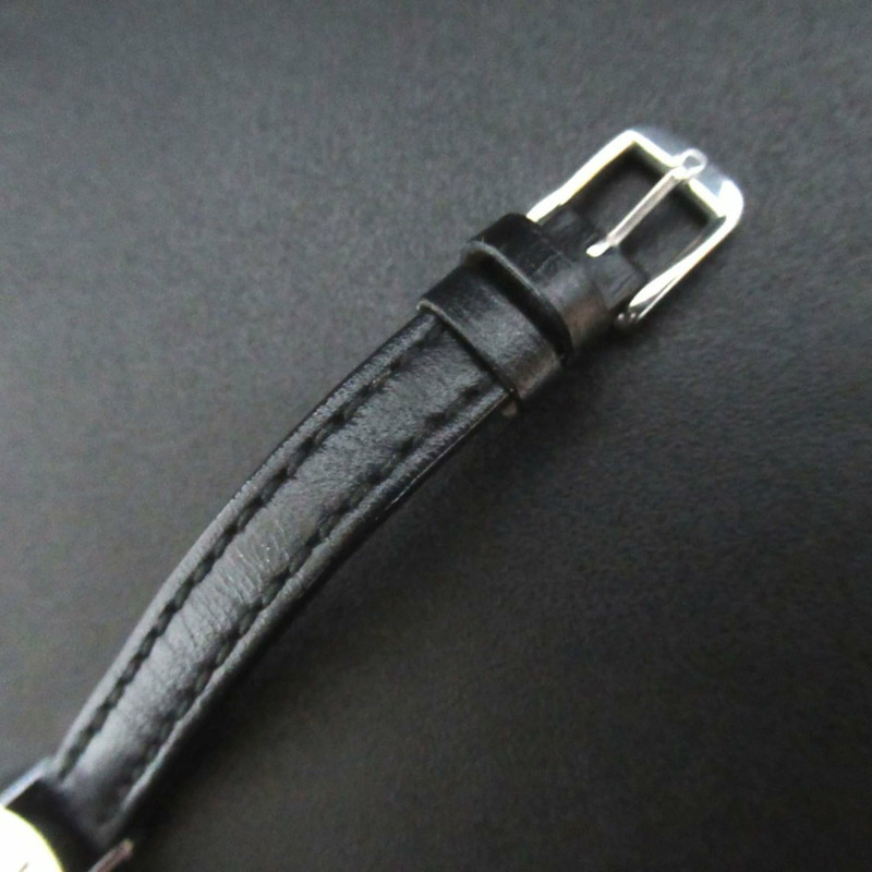 歐米茄碟飛系列自動機械雙針女錶，不鏽鋼錶殼搭配皮革錶帶，黑色-4