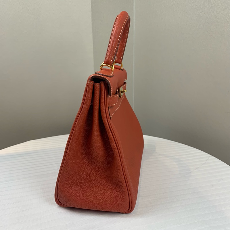 HERMES Kelly28 三文魚紅 手提斜挎單肩都適配 尺寸：28*22*10 配件：盒子 鑰匙 鎖頭 發票 塵袋-4