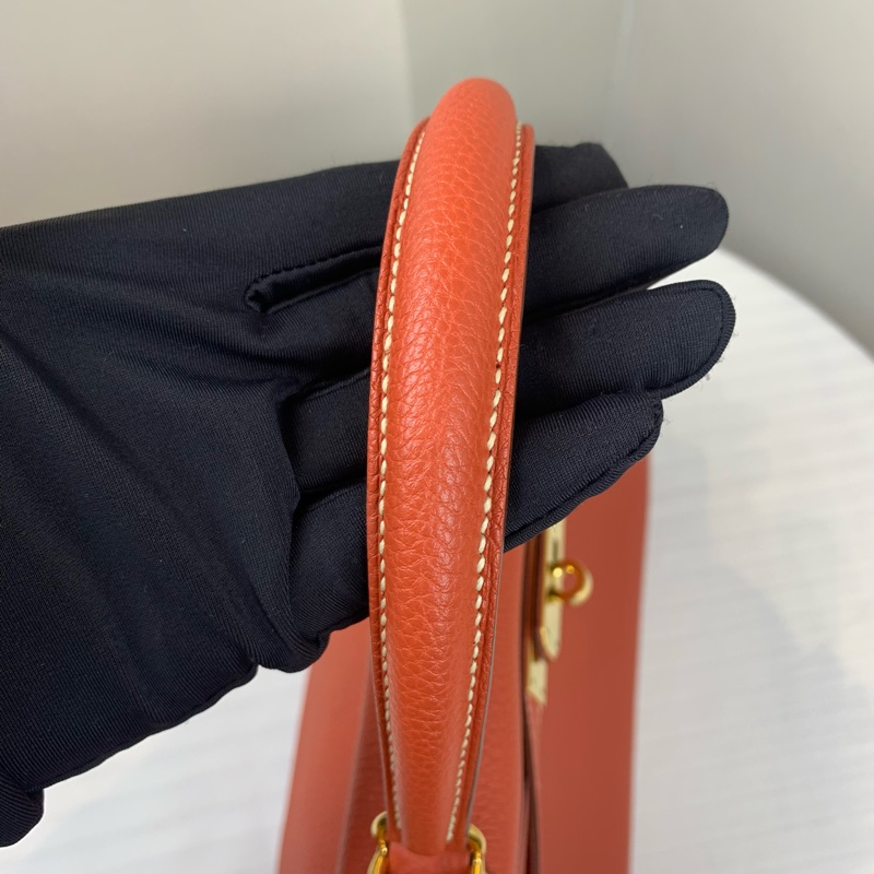 HERMES Kelly28 三文魚紅 手提斜挎單肩都適配 尺寸：28*22*10 配件：盒子 鑰匙 鎖頭 發票 塵袋-5