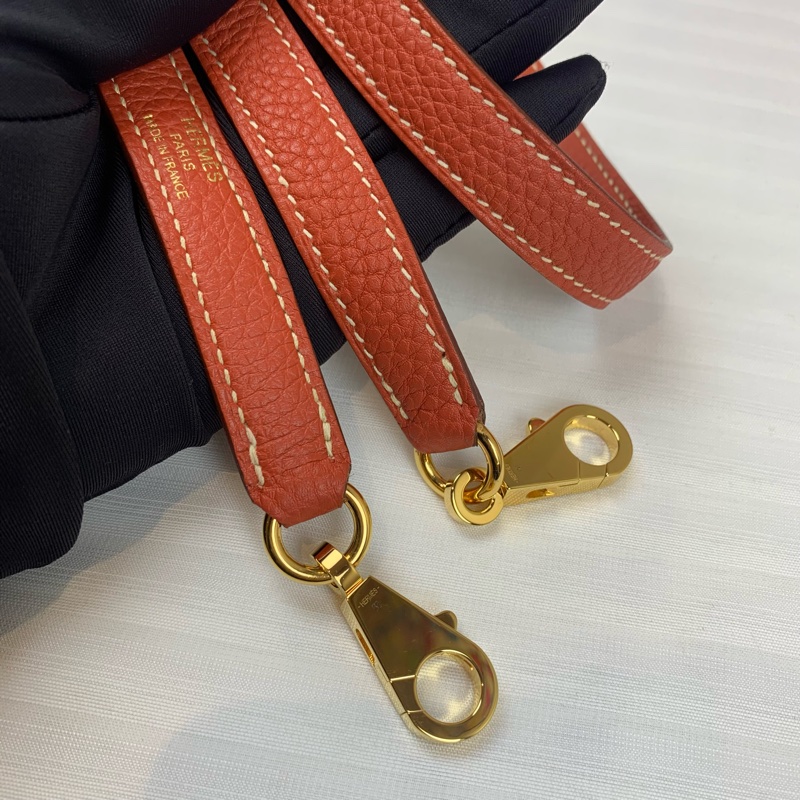HERMES Kelly28 三文魚紅 手提斜挎單肩都適配 尺寸：28*22*10 配件：盒子 鑰匙 鎖頭 發票 塵袋-7