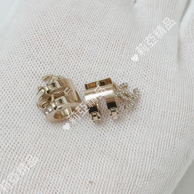 莉亞精品♡ Chanel 水鑽logo易扣式耳環 近新美品-7