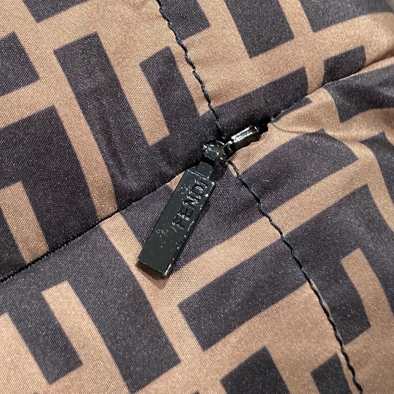 FENDI 芬迪 雙面 ZUCCA 羽絨背心 短款 棕色/藍色 FAA428 A6JB 女款-9