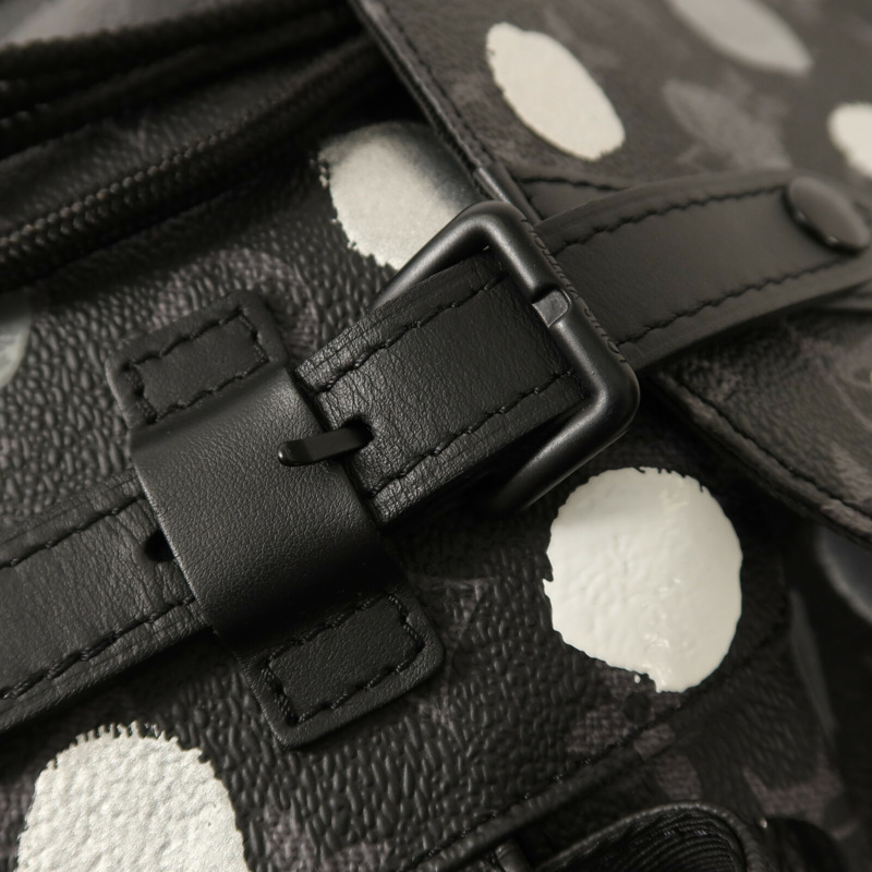 LOUIS VUITTON Monogram Eclipse LV X YK Christopher MM背包-10