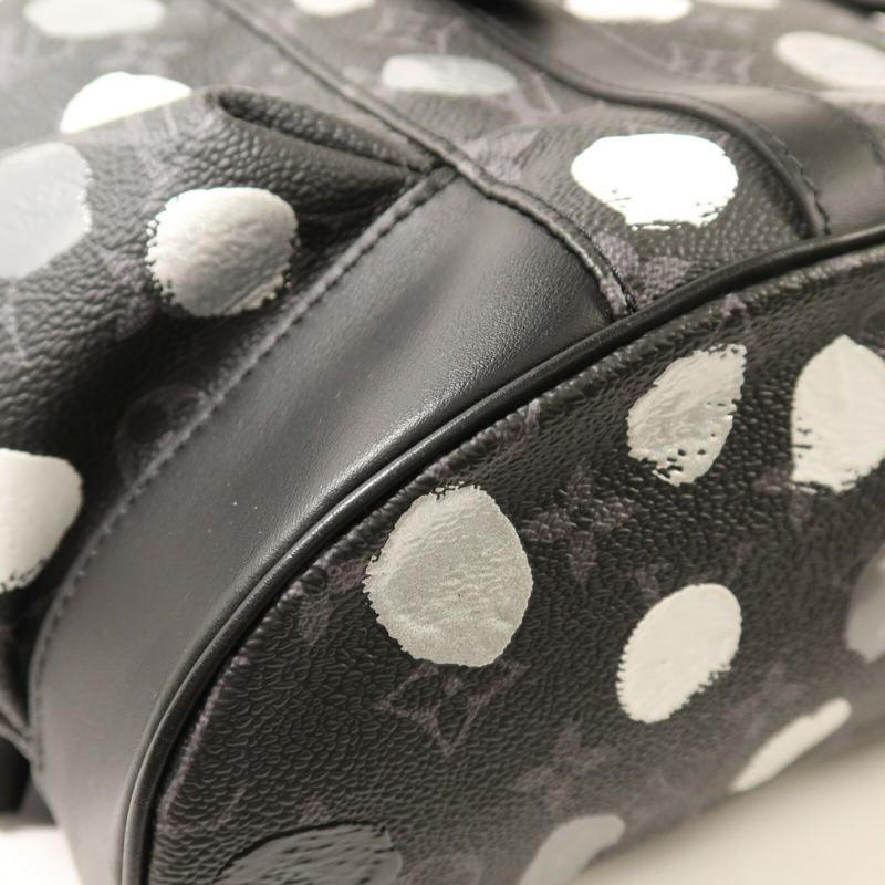 LOUIS VUITTON Monogram Eclipse LV X YK Christopher MM背包-11