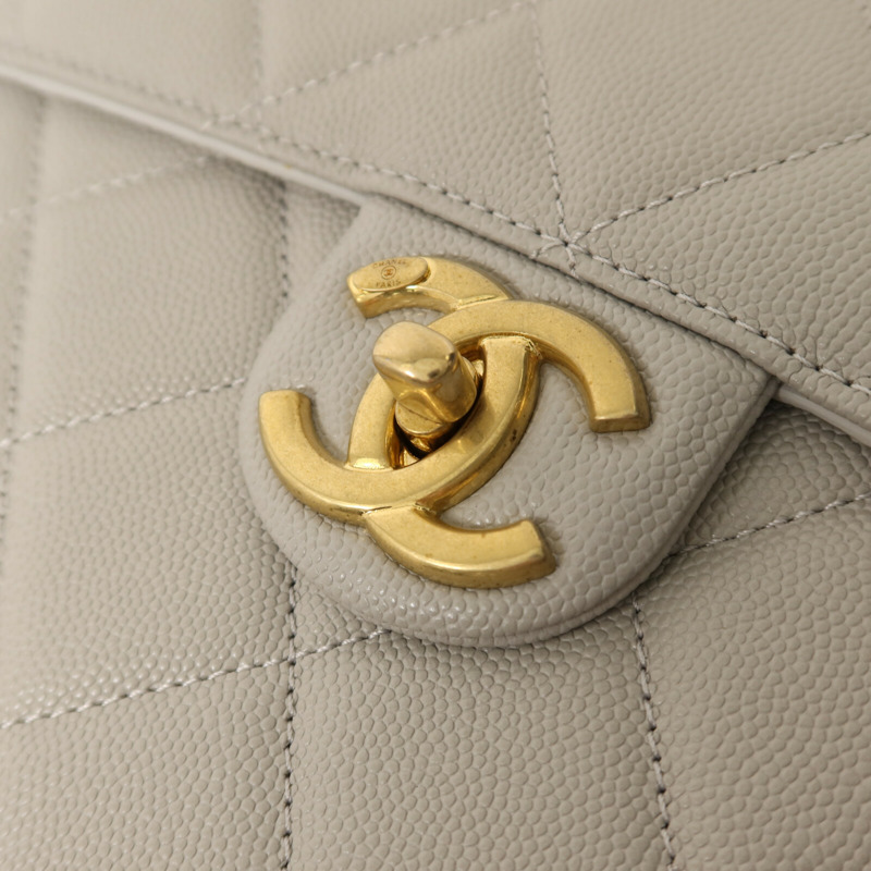 CHANEL 牛皮皮革Round Messenger Bag 21S金扣鏈帶肩背袋-9