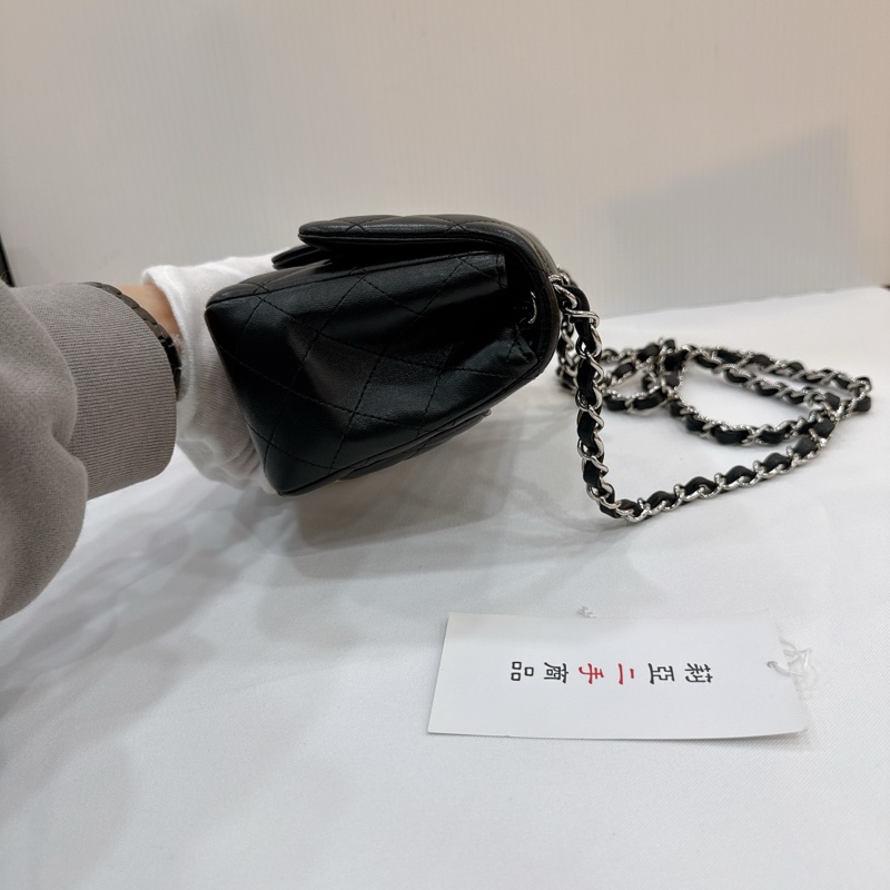 莉亞精品♡ Chanel A35200 黑銀方胖 二手-7