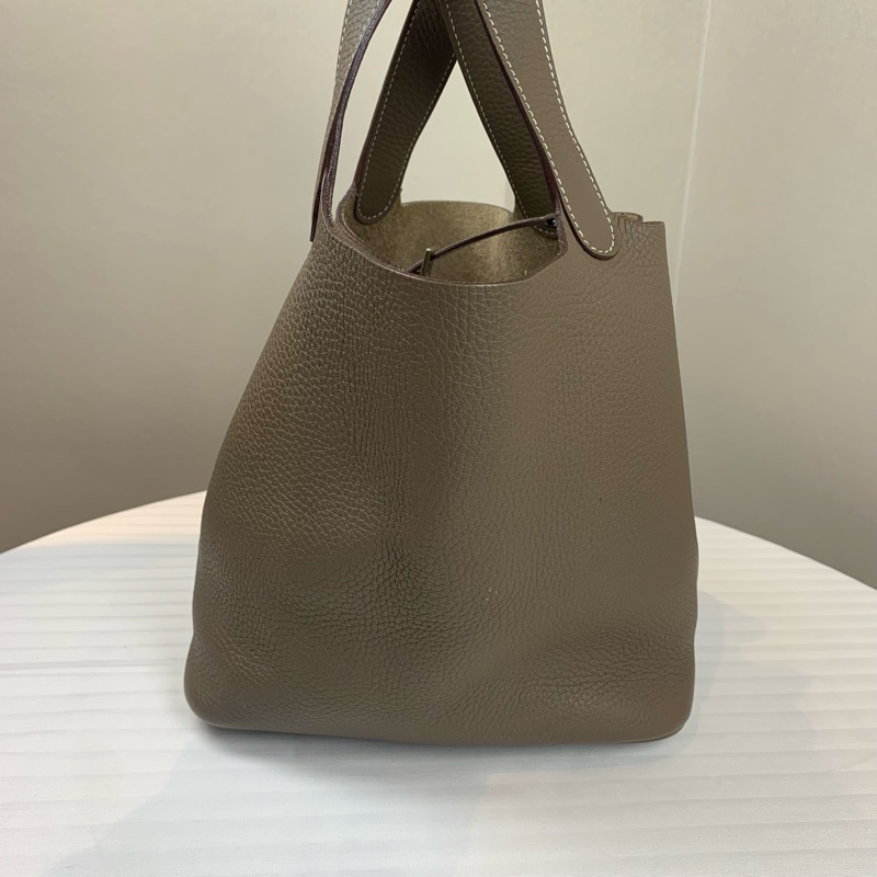 愛馬仕/Hermes Picotin Lock 22 大象灰銀扣菜籃子手提水桶包 配件：鎖頭 塵袋 尺寸：22*17*21-3