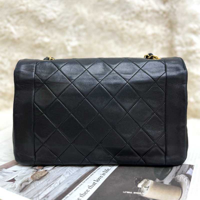 Chanel 戴妃包 黑色 菱格紋 羊皮 中號 鏈條 金扣-2