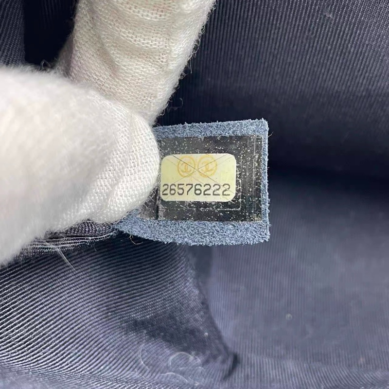 CHANEL LEBOY MEDIUM-9