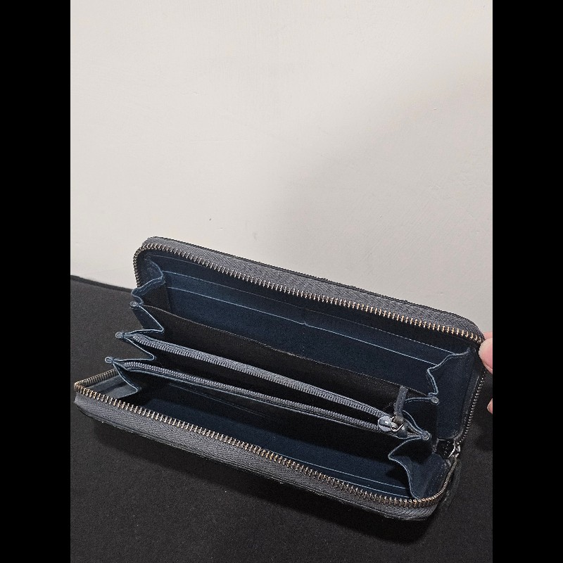 GUCCI 深藍色長版皮夾-9