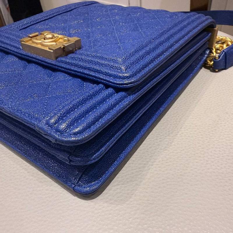 Chanel Boy Bag牛皮純色菱格絎縫方形雙C鎖扣單肩包-3