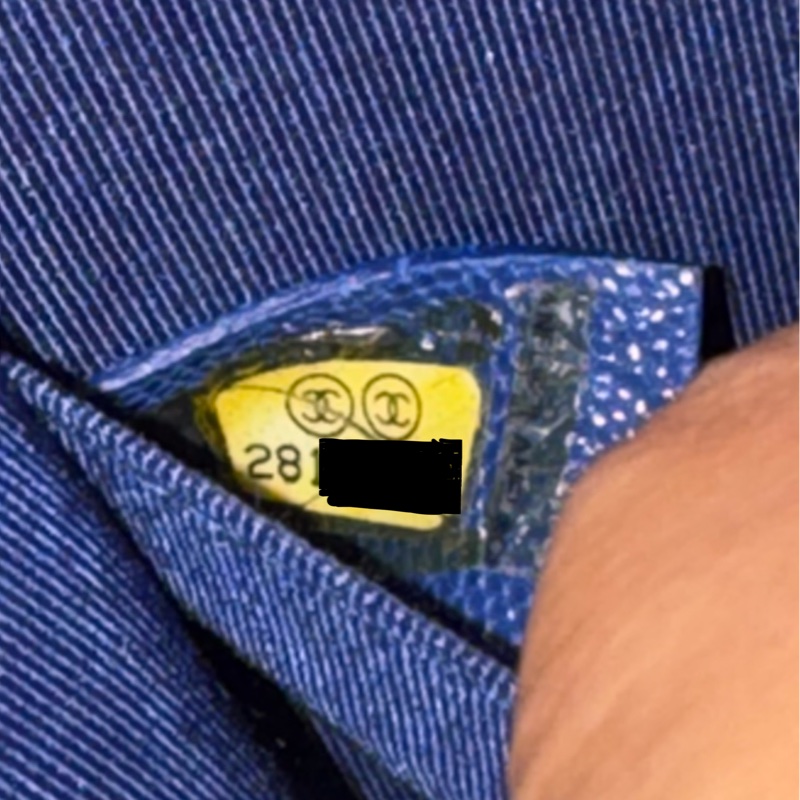 Chanel Boy Bag牛皮純色菱格絎縫方形雙C鎖扣單肩包-17