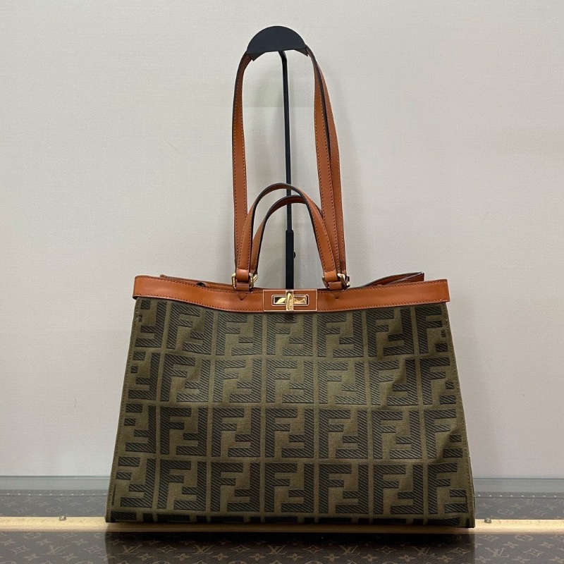 FENDI 老花帆布拼皮手提肩背托特包41*27*12 98新配件塵袋-1