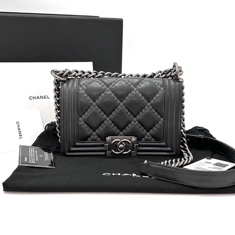 CHANEL灰色珠光緞面外縫線leboy小號肩背斜背包20*13*6 98新配件盒子塵袋保卡-1